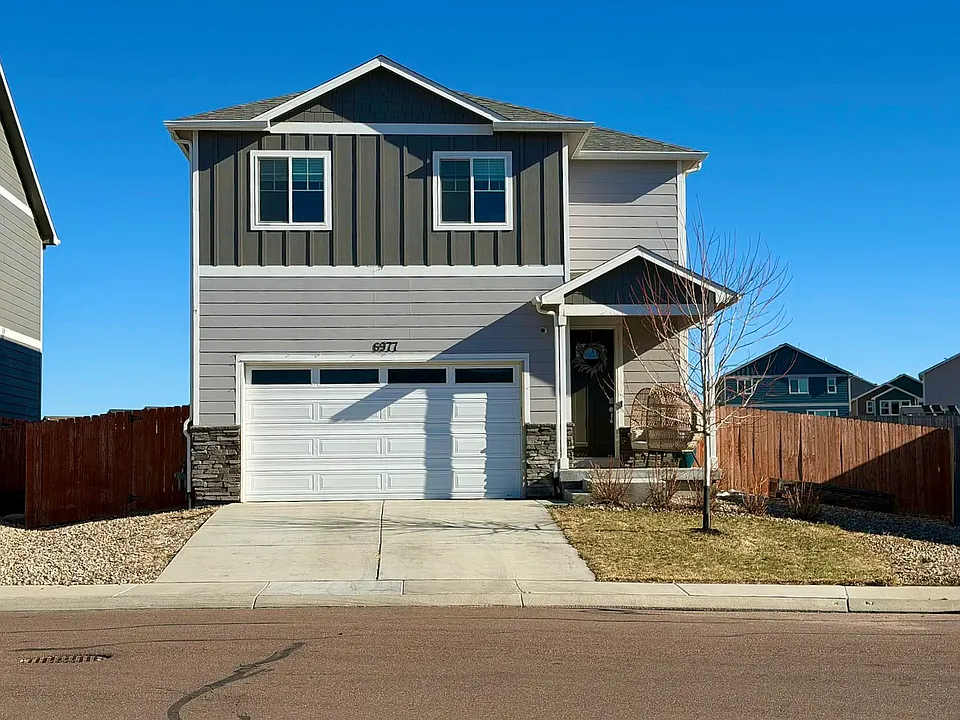 6977 Maidford Dr