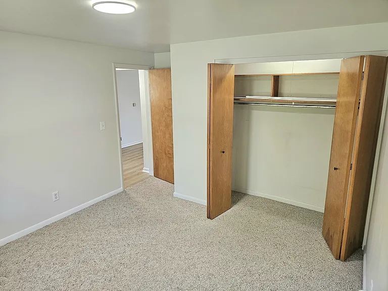 8942 Delwood Dr — Photo 5