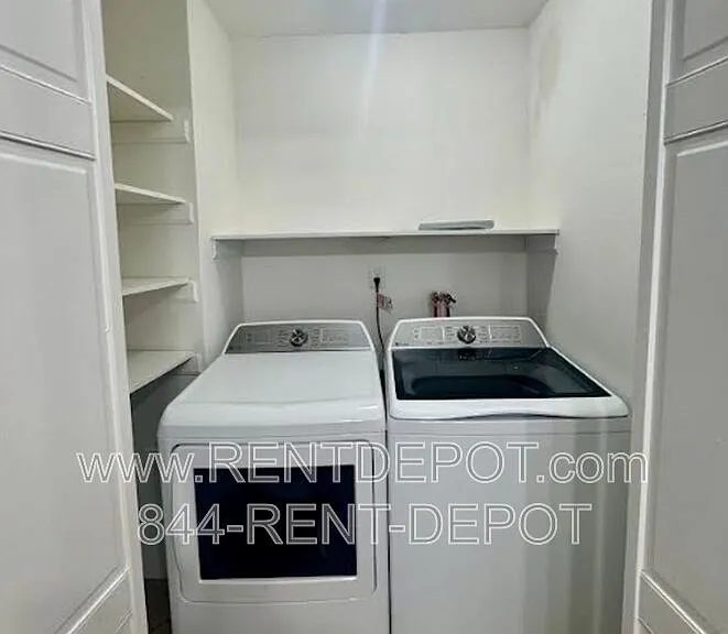 3425 Covert Ave — Photo 4
