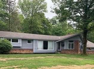 12963 Lynn Dr, Chesterland, OH 44026