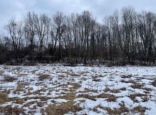 Buckeye Rd, Reedsburg, WI 53959