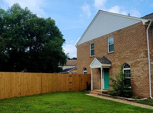 635 Sedgefield Ct, Chesapeake, VA 23322