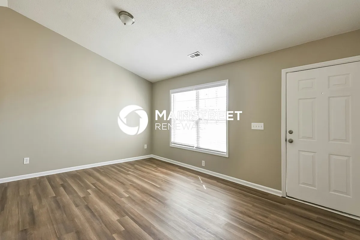 Living Room - 500 Ogburn Rd