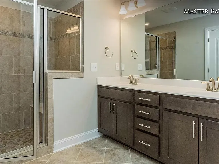 1007 Rexburg Dr — Photo 16