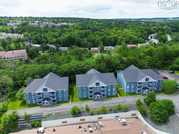 24 Hammonds Plains Rd #211, Halifax, NS B4A 3P3