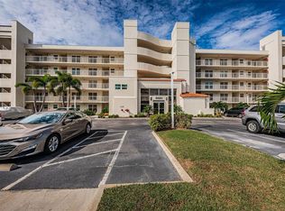 6021 Bahia Del Mar Cir APT 540, Saint Petersburg, FL 33715