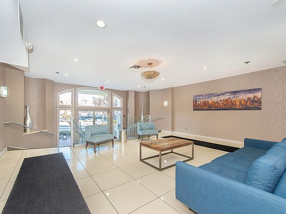 2nd image of 26 Avenue At Port Imperial APT 338