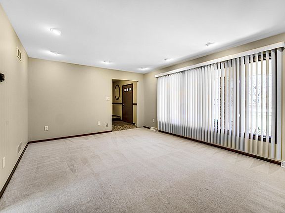 5th image of 7898 Catalpa St