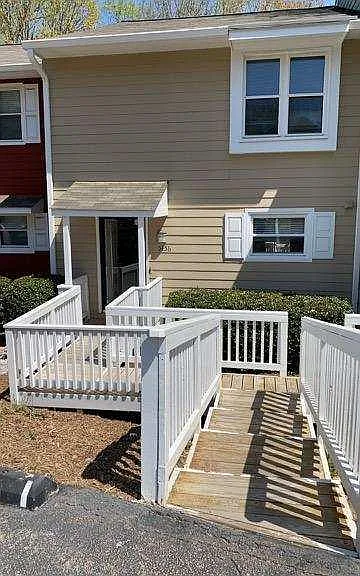 5456 Pine Top Cir #5456 — Photo 26