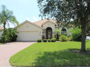 6715 71st St E, Bradenton, FL 34203
