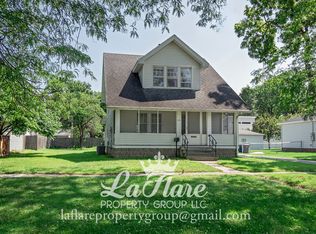613 Locust St, Perrysburg, OH 43551