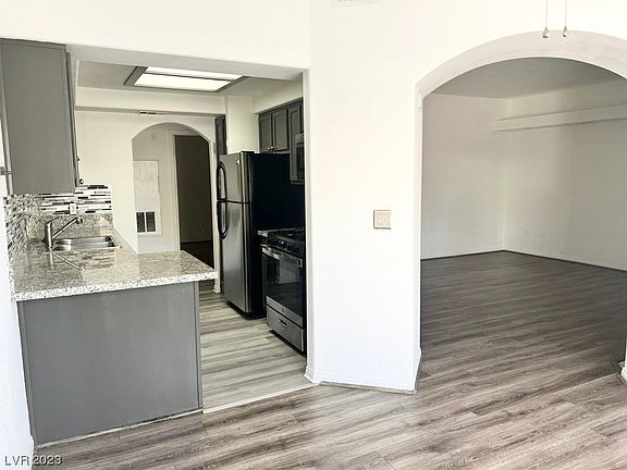 3rd image of 8400 White Eagle Ave Unit 101