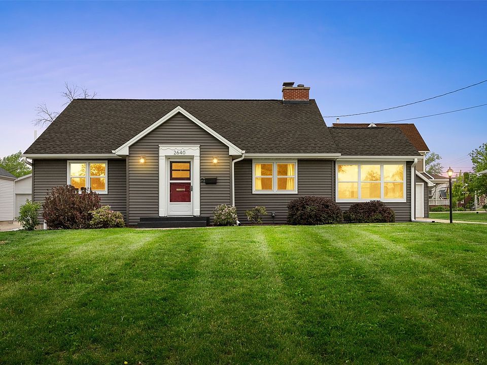 1st image of 2640 5th Ave SE
