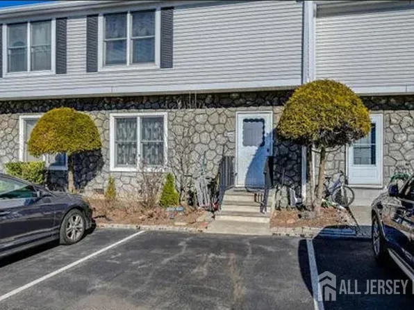 4806 Hana Rd, Edison, NJ 08817
