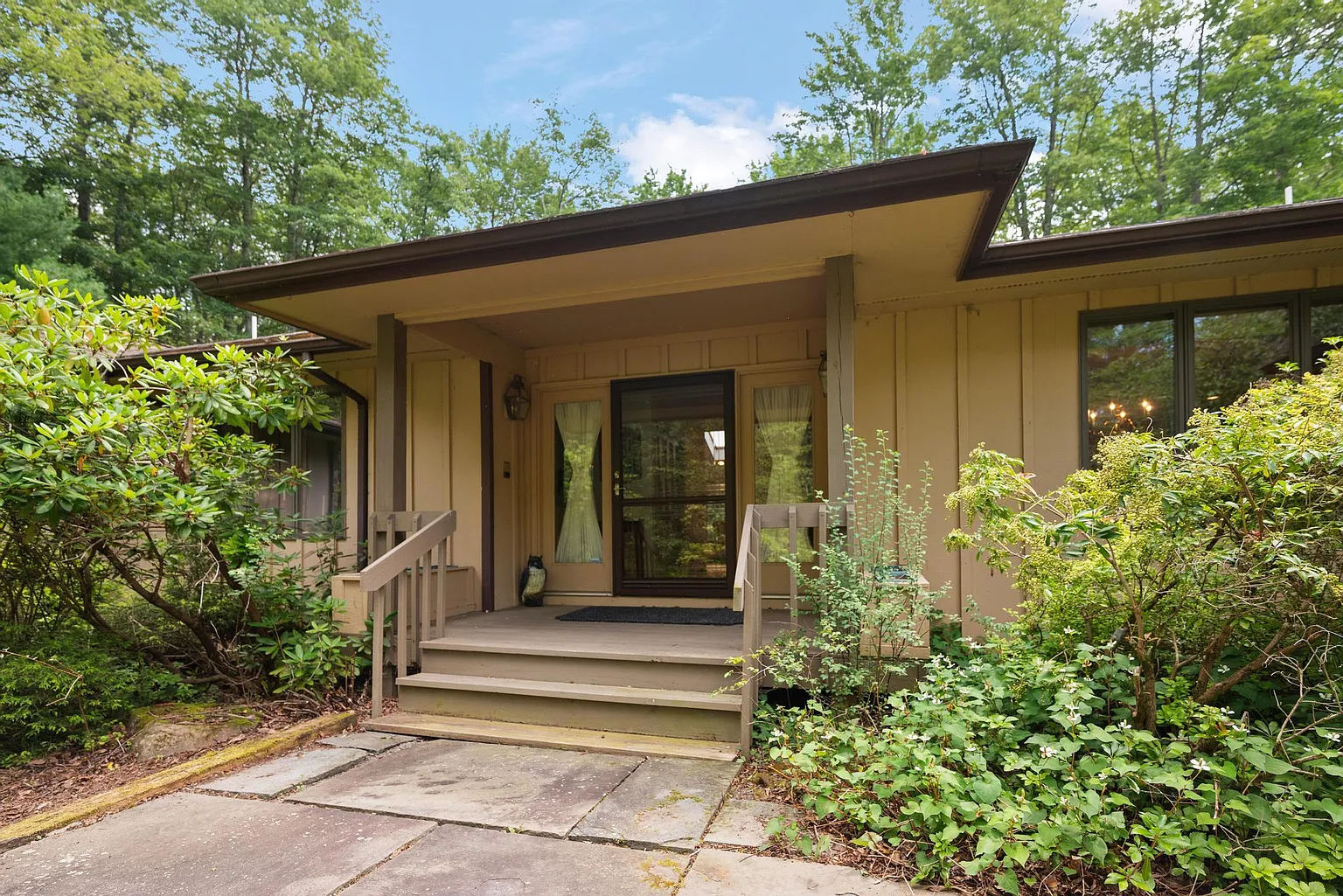 3233 Tall Timber Lake Rd photo 1