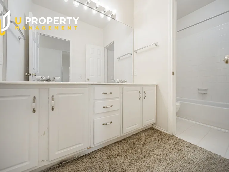 8713 Somerville Way — Photo 30