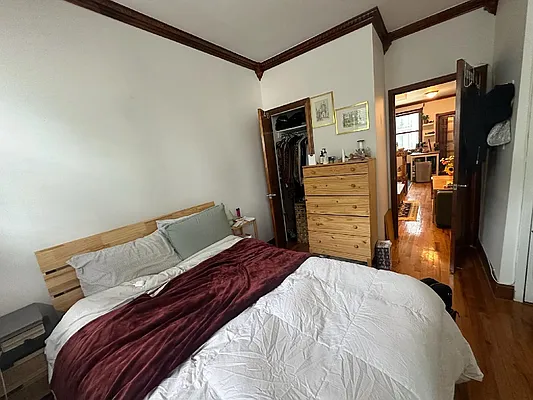 Rented by Apple Exclusive Realty Inc | media 17