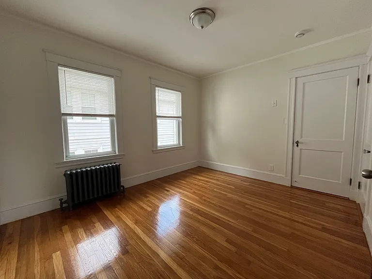 32 Boutwell St #2R — Photo 12