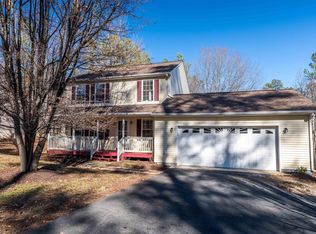 22 Lafayette Dr, Palmyra, VA 22963