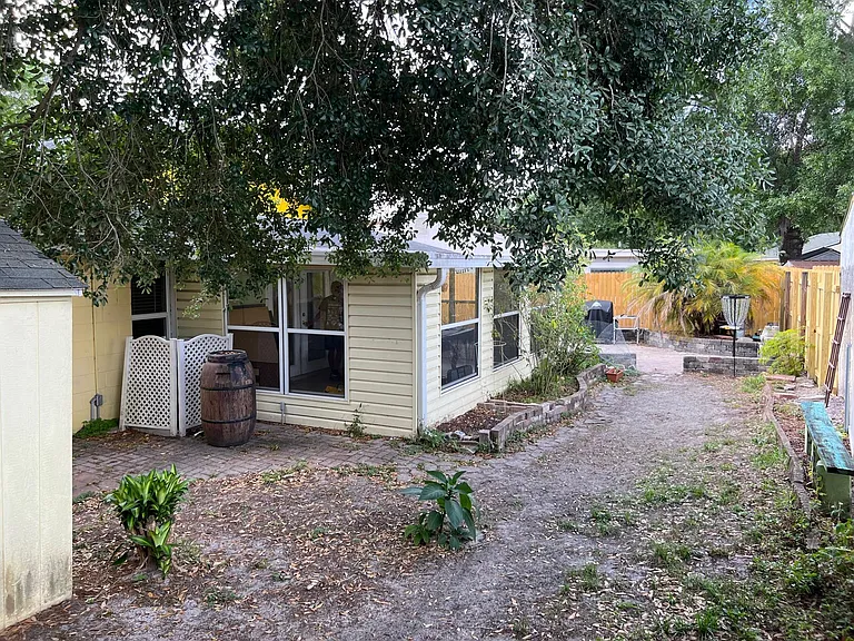 2909 Cedaridge Dr — Photo 24