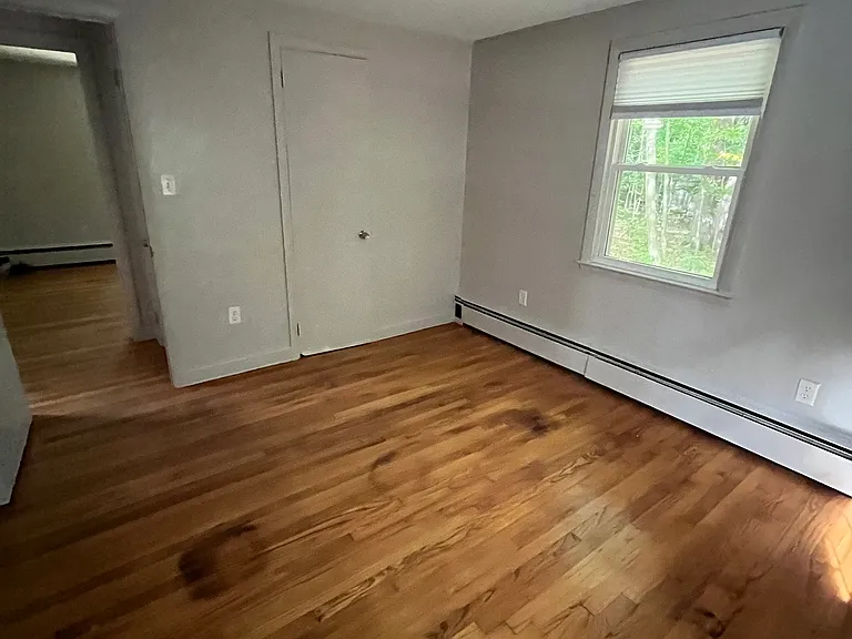 332 Richmond Rd — Photo 6
