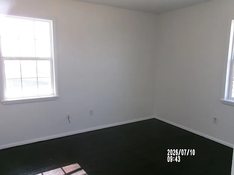 1024 SW 42nd St — Photo 16