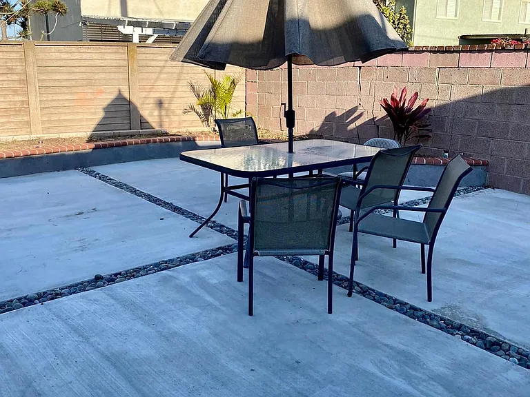 17802 Bailey Dr — Photo 5
