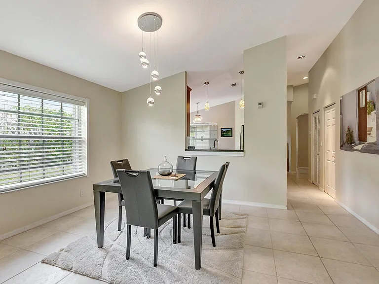 14211 W La Sedona Cir — Photo 10