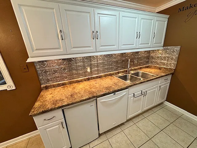 2 bed, 950 sqft, $1,250 — Photo 2
