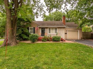 6101 W 57th St, Mission, KS 66202