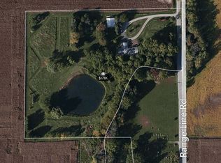 18579 Range Line Rd, Bowling Green, OH 43402