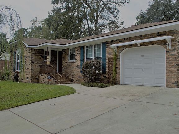 2nd image of 233 Cornell Dr