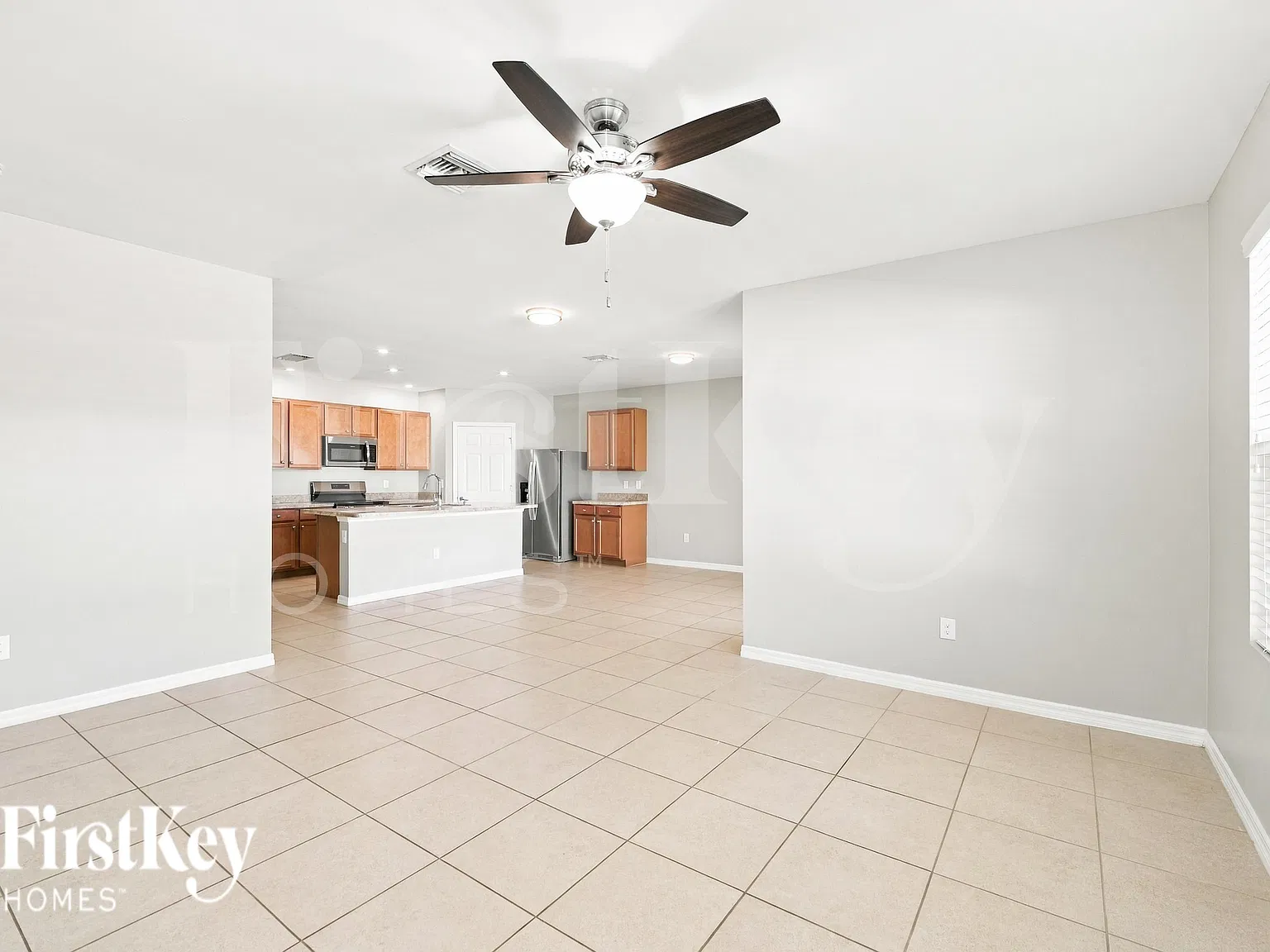4 bed, 2.0 bath, 1828 sqft, $1,710 — Photo 4