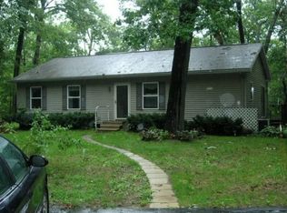 35068 Riverview Dr, Paw Paw, MI 49079