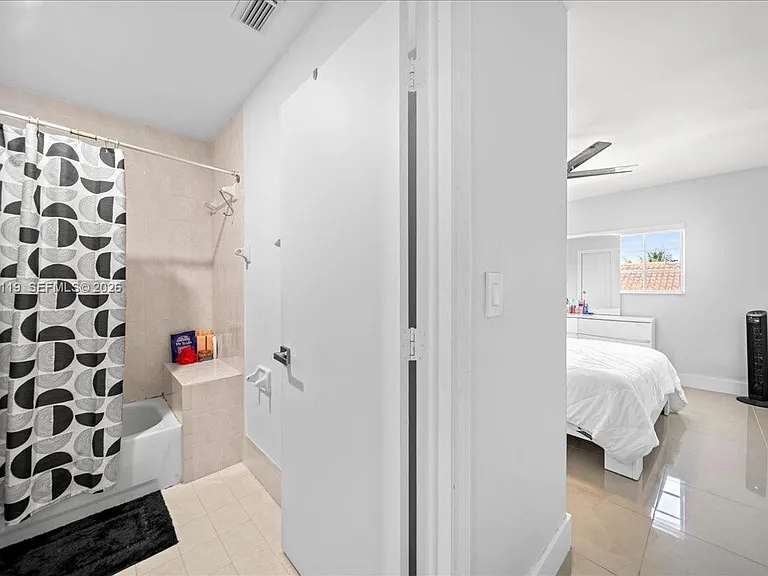15341 SW 36th St — Photo 31