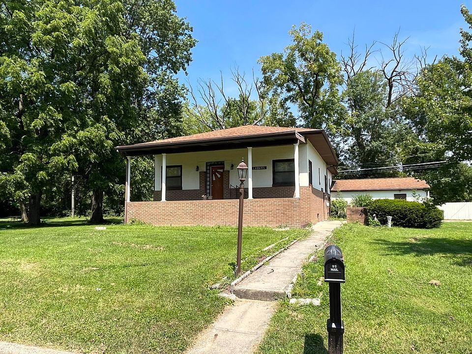 1st image of 3584 Central Ave