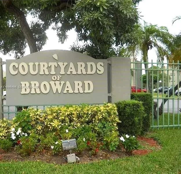 Courtyards Of Broward Con — Photo 3