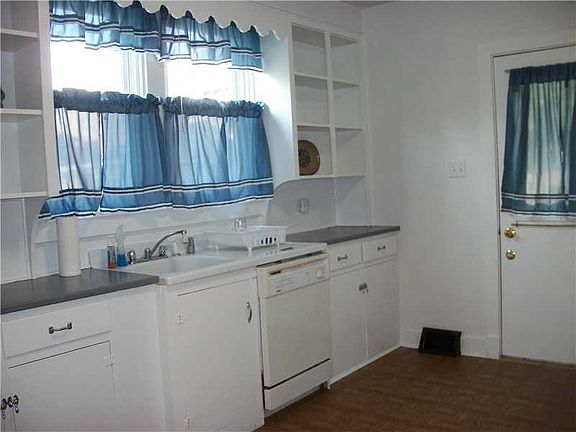4th image of 509 Harrison Ave