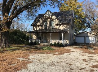 725 Maple St, Chelsea, OK 74016