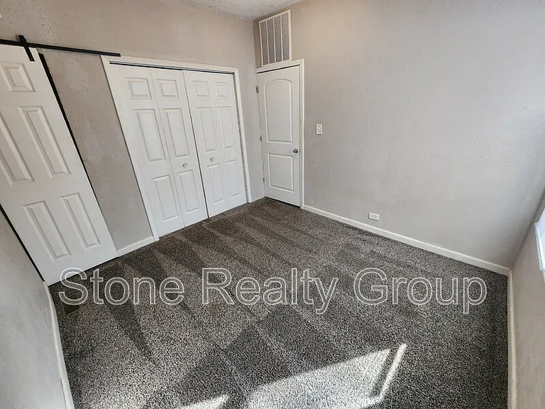 525 S 7th St W — Photo 4