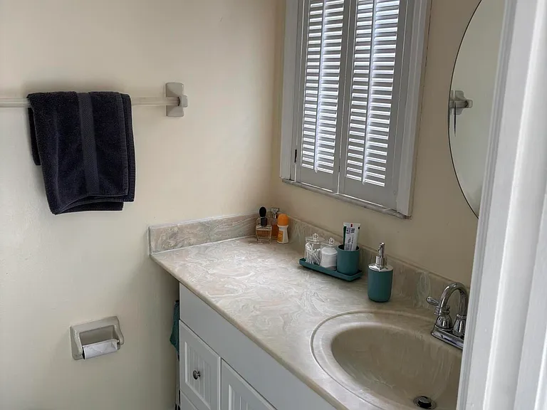 5359 SE Dell St — Photo 18