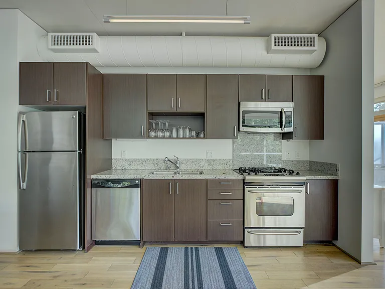 1818 L St #LOFTS — Photo 21
