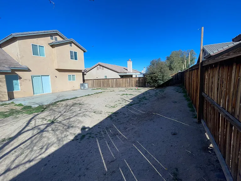 13533 Princeton Dr — Photo 18