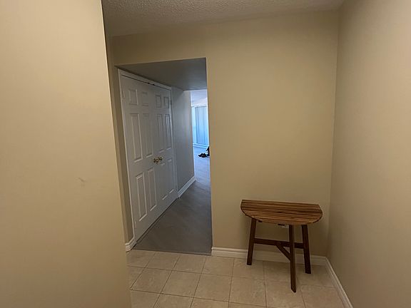 3rd image of 887 Bay St #604