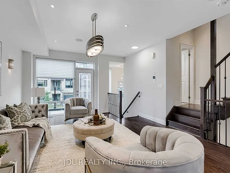 44 Pony Farm Dr — Photo 5