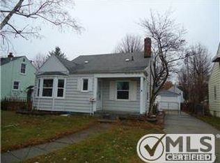 21921 California St, Saint Clair Shores, MI 48080