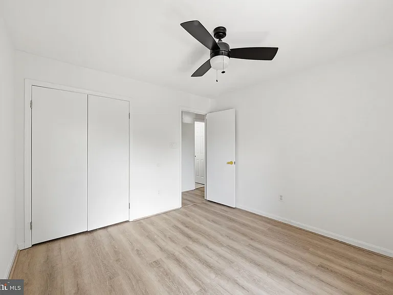 10153 Turnberry Pl — Photo 18