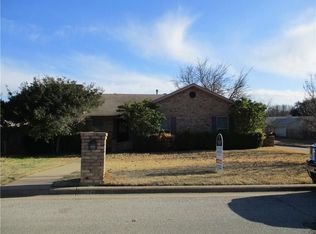 2849 Cripple Creek Trl, Grapevine, TX 76051