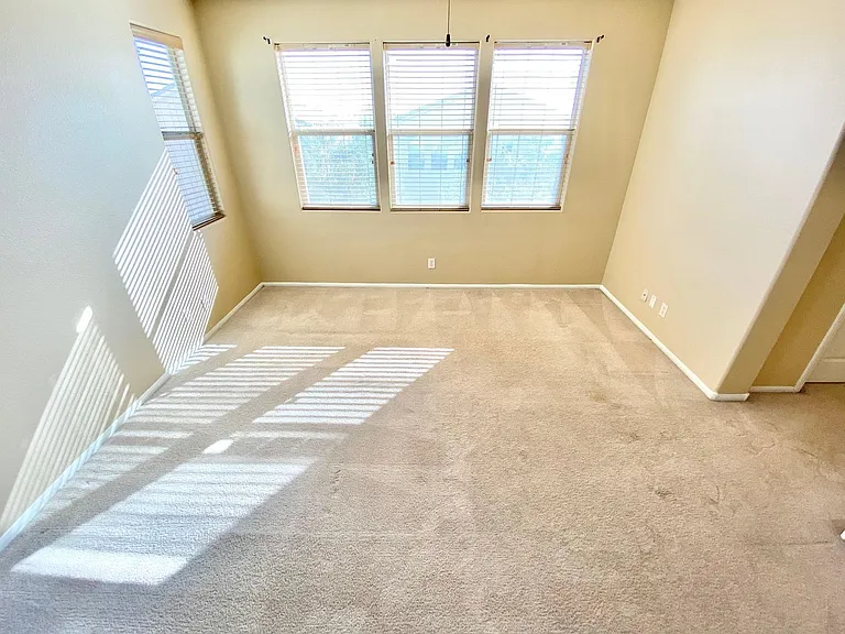 8836 Palm Creek Ct — Photo 29