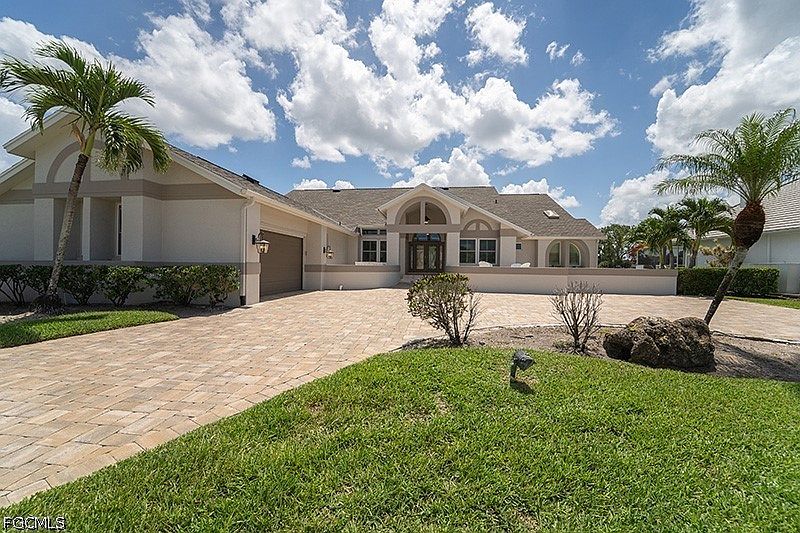 1st image of 16918 Timberlakes Dr